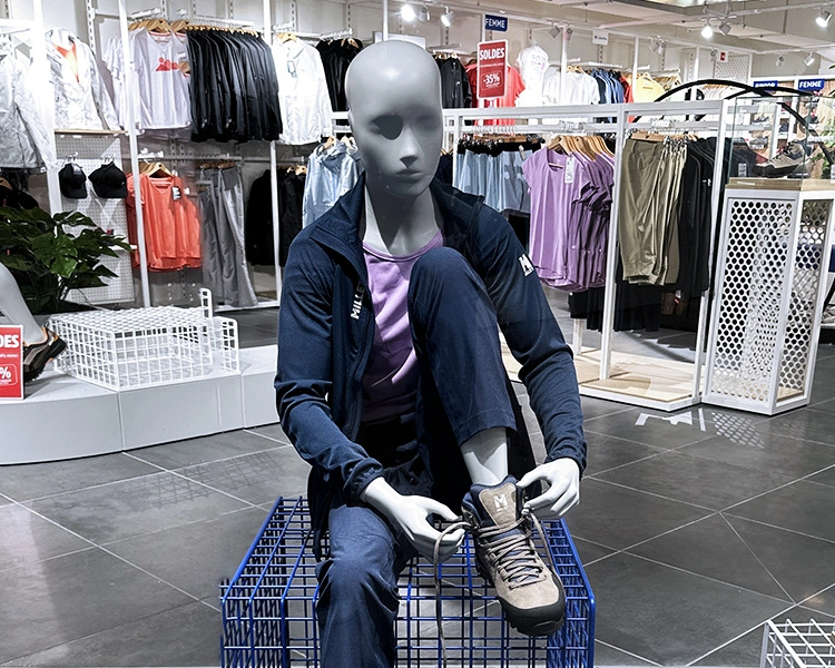 bink sport window mannequins