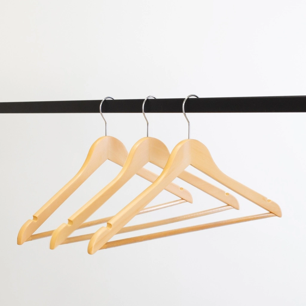 Kledinghanger met anti slip broeklat lotushout naturel gelakt voor dames en heren kledij, 44 cm breedte, blinkende haak - doos van 100 st
