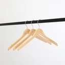 Kledinghanger lotushout naturel gelakt voor dames en heren kledij, 44 cm breedte, blinkende haak - doos van 100 st