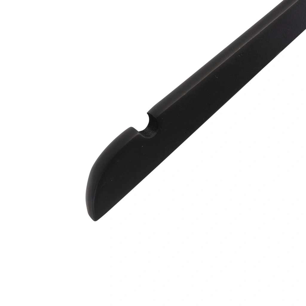 Zwarte kleerhanger voor bloes/shirt grote maat, 47 cm breedte, nikkel haak - doos van 50 stuks.
