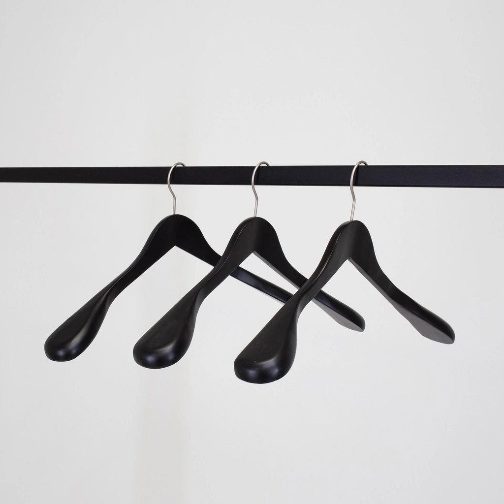 Zwarte kleerhanger voor jassen, 5 cm schouderbreedte, 44 cm breedte, nikkel haak- doos van 20 stuks.