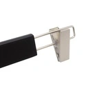Zwarte kleerhanger met clips voor broeken/rokken, 38 cm breedte, nikkel haak - doos van 100 stuks.