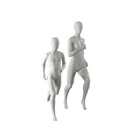 Sport mannequin kind, grijs, 10 jaar, abstract hoofd, running pose 609