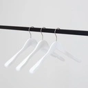 Gvrmd Klhanger, lotushout, haak in nikkel, wit mat - doos van 50 stuks