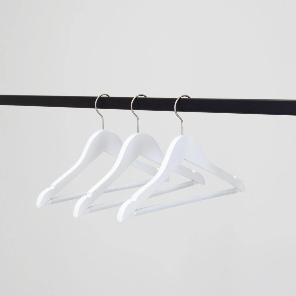 Witte kapstok met anti slip broeklat voor kinderkledij, 35 cm breedte, nikkel haak - doos van 100 stuks.