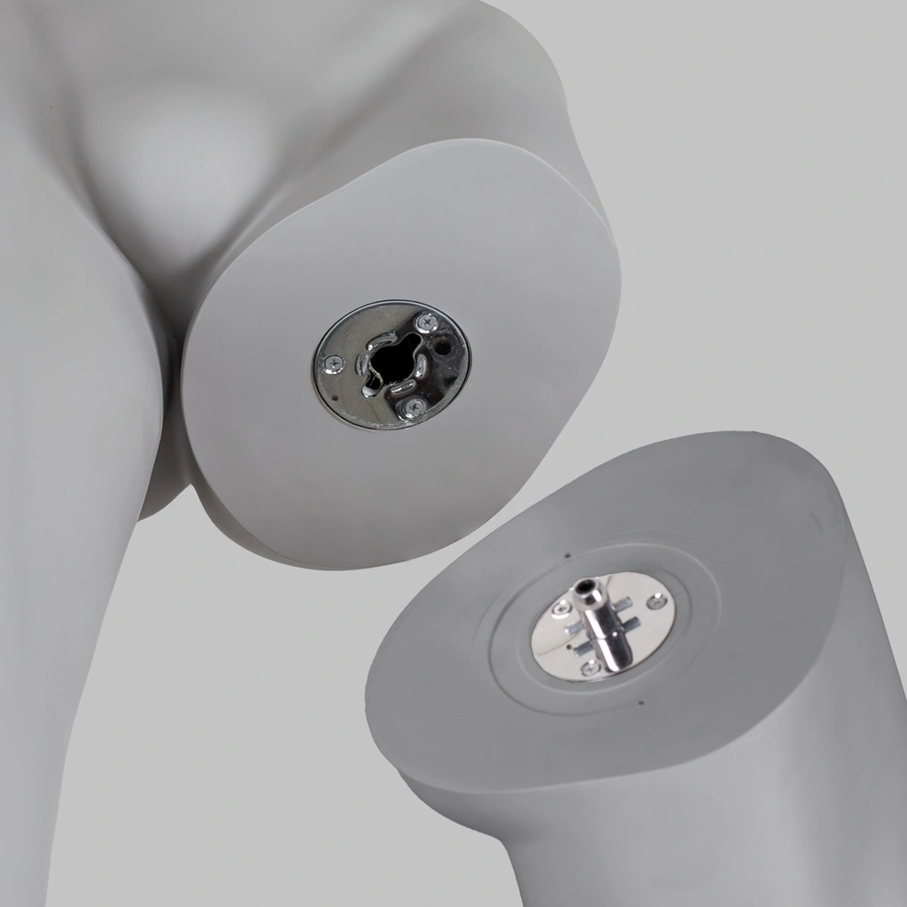 Volslanke sport heren mannequin, grijs, abstract hoofd, staande pose 351