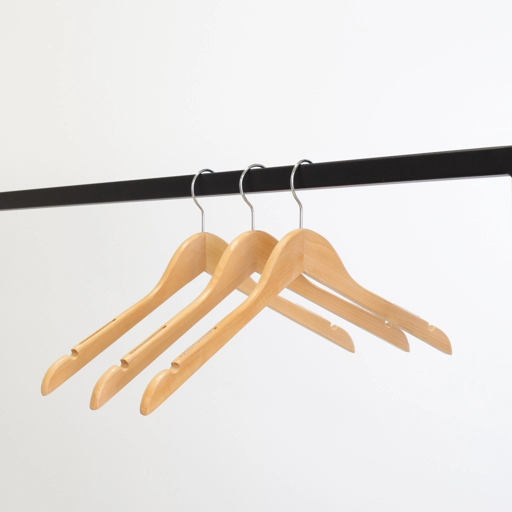 Kledinghanger lotushout naturel gelakt voor dames en heren kledij, met anti slip 44 cm breedte, blinkende haak - doos van 100 st