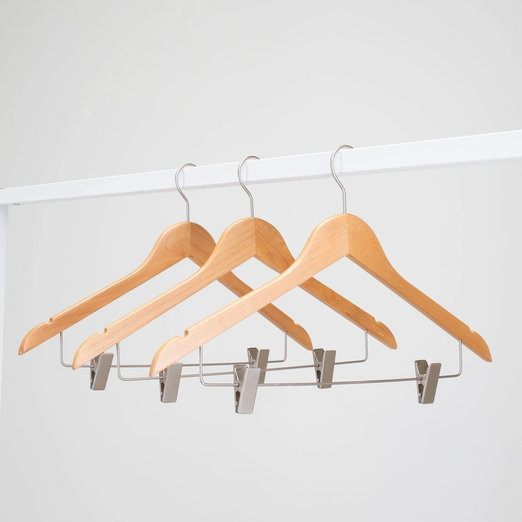 Kledinghanger met clips lotushout naturel gelakt voor dames en heren kledij, 44 cm breedte, matte haak - doos van 100 st