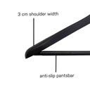 Zwarte soft touch kleerhanger voor kostuum met broeklat, 3 cm schouderbreedte, 44 cm breedte, zwarte haak - doos van 50 stuks