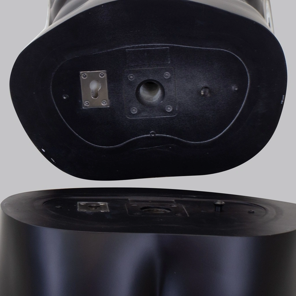 Zwarte heren mannequin, met abstract hoofd, glazen ronde voetplaat, pose 30