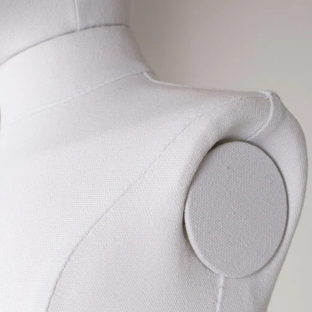 Kindertorso couture met benen, 4 jaar, overtrokken met witte stof, afneembaar hoofd