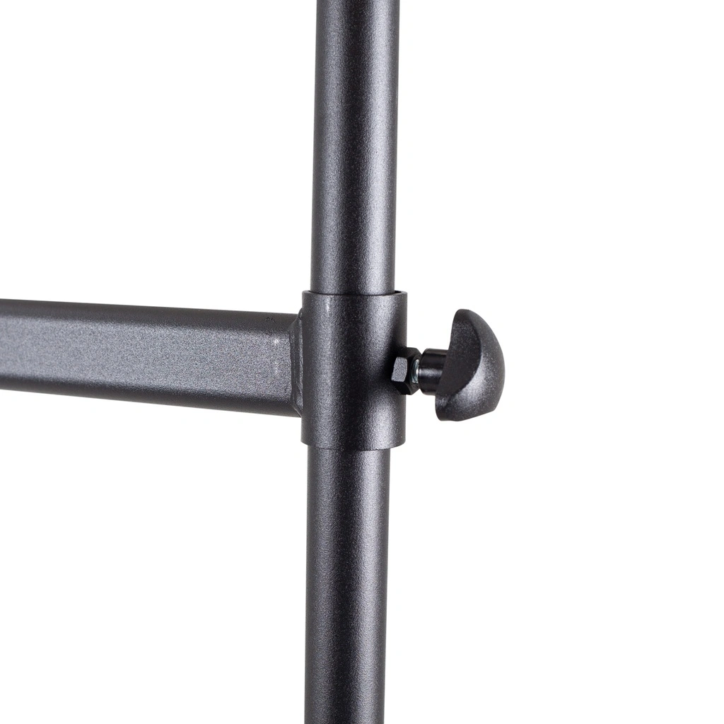 Kledingrek met in hoogte verstelbare tussenbar, zwart poederlak, 140 cm breed op wielen