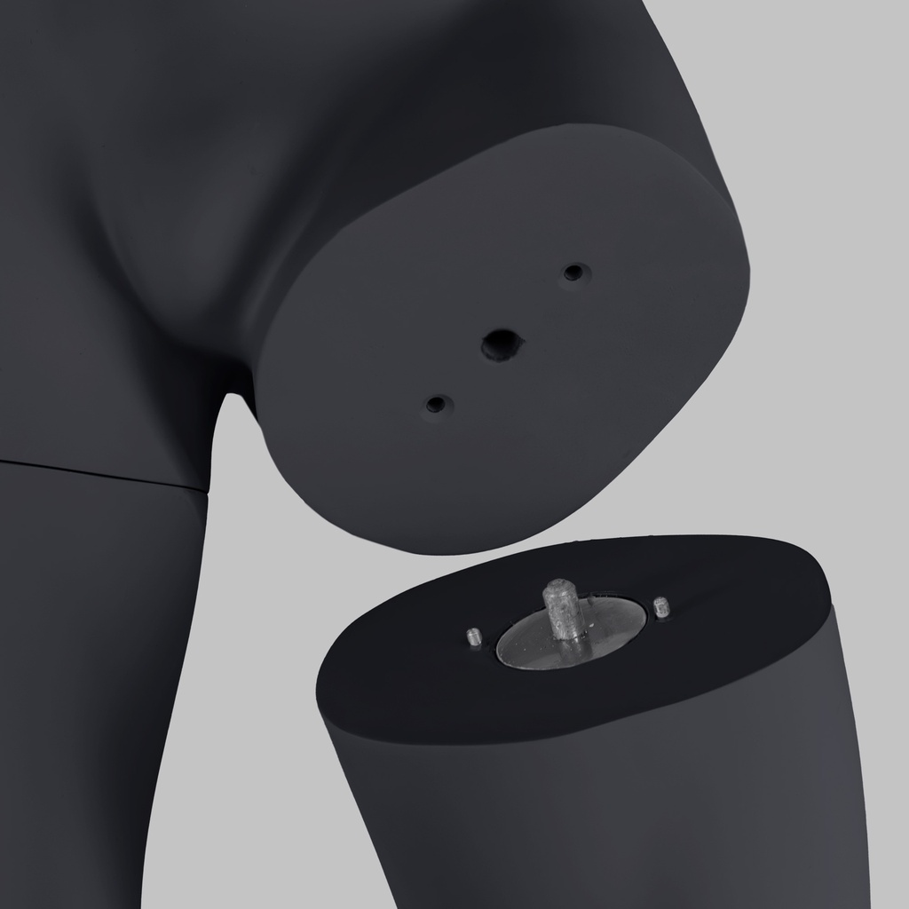 Winnende sport heren mannequin, grafiet grijs, gestilleerd hoofd, zittende pose 341