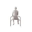 Genderneutrale mannequin, collectie NXT - gen Z, kleur lichtgrijs, zittende pose 001