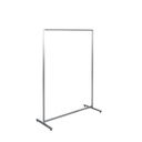 Stevig lang kledingrek, in vierkante metalen buis, geborsteld staal