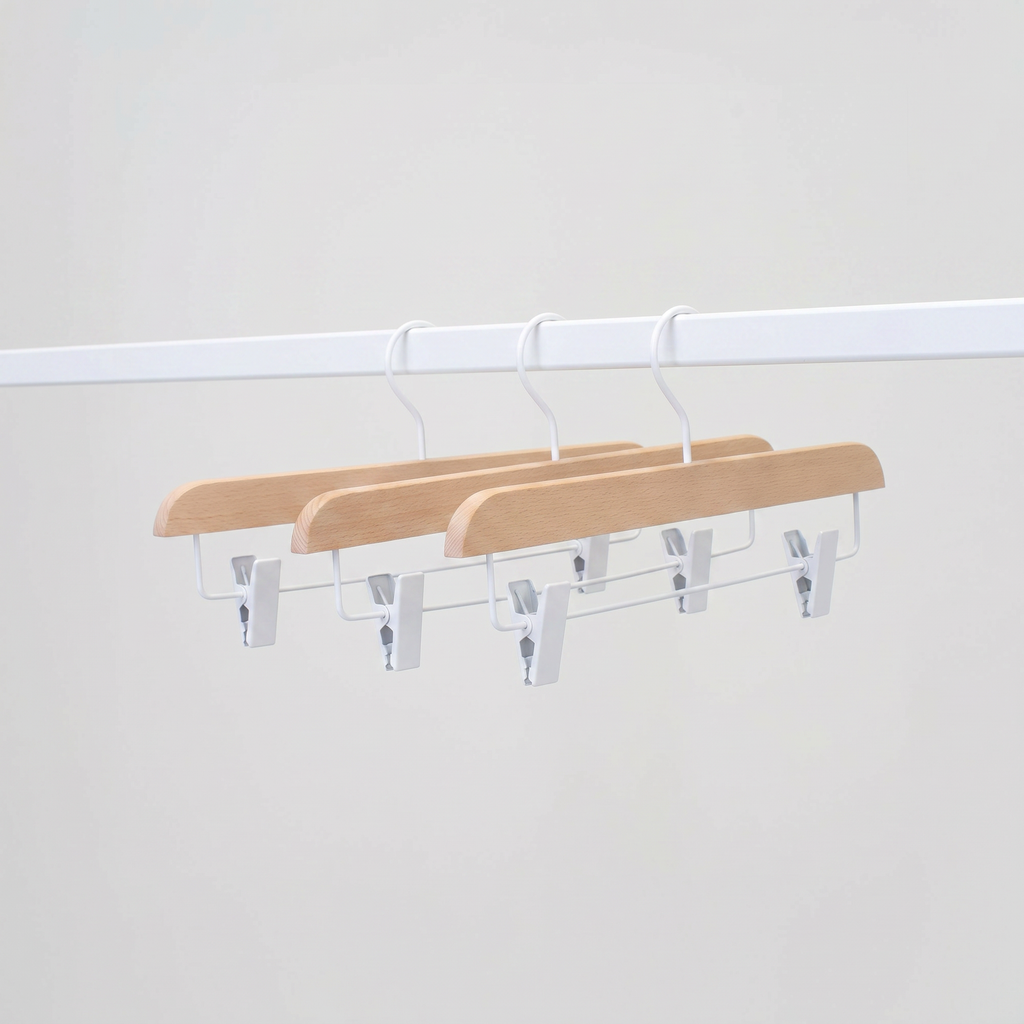 BINK - Beech wood clothes hangers with clips, beech wood, 36cm, white hook - box of 50 pcs