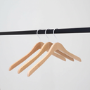 Beukenhout kledinghanger voor dames en herenkledij, 44 cm breedte, witte haak - doos van 50 stuks