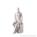 Mannequin de vitrine homme, avec tête semi-abstraite, soft clay matt, pose assise 107