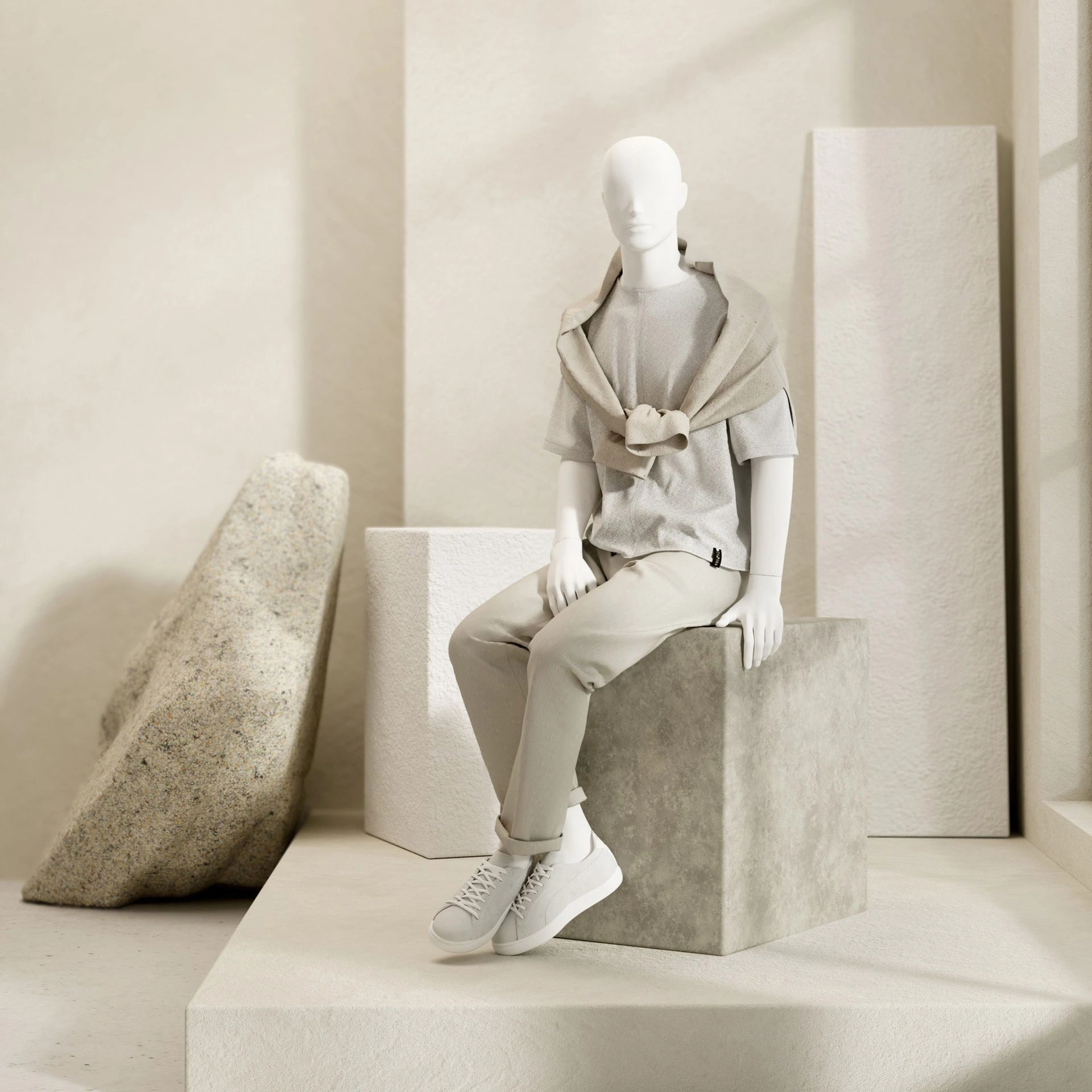 Mannequin de vitrine homme, avec tête semi-abstraite, soft clay matt, pose assise 107