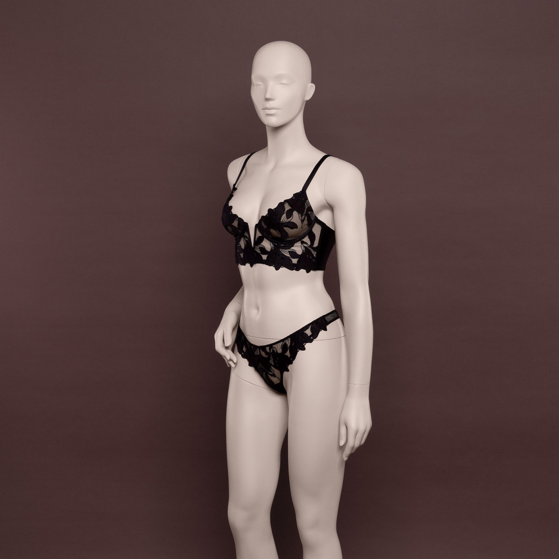 BINK - Lingerie mannequin, female, B-cup, nude skin color mat, standing pose 02B