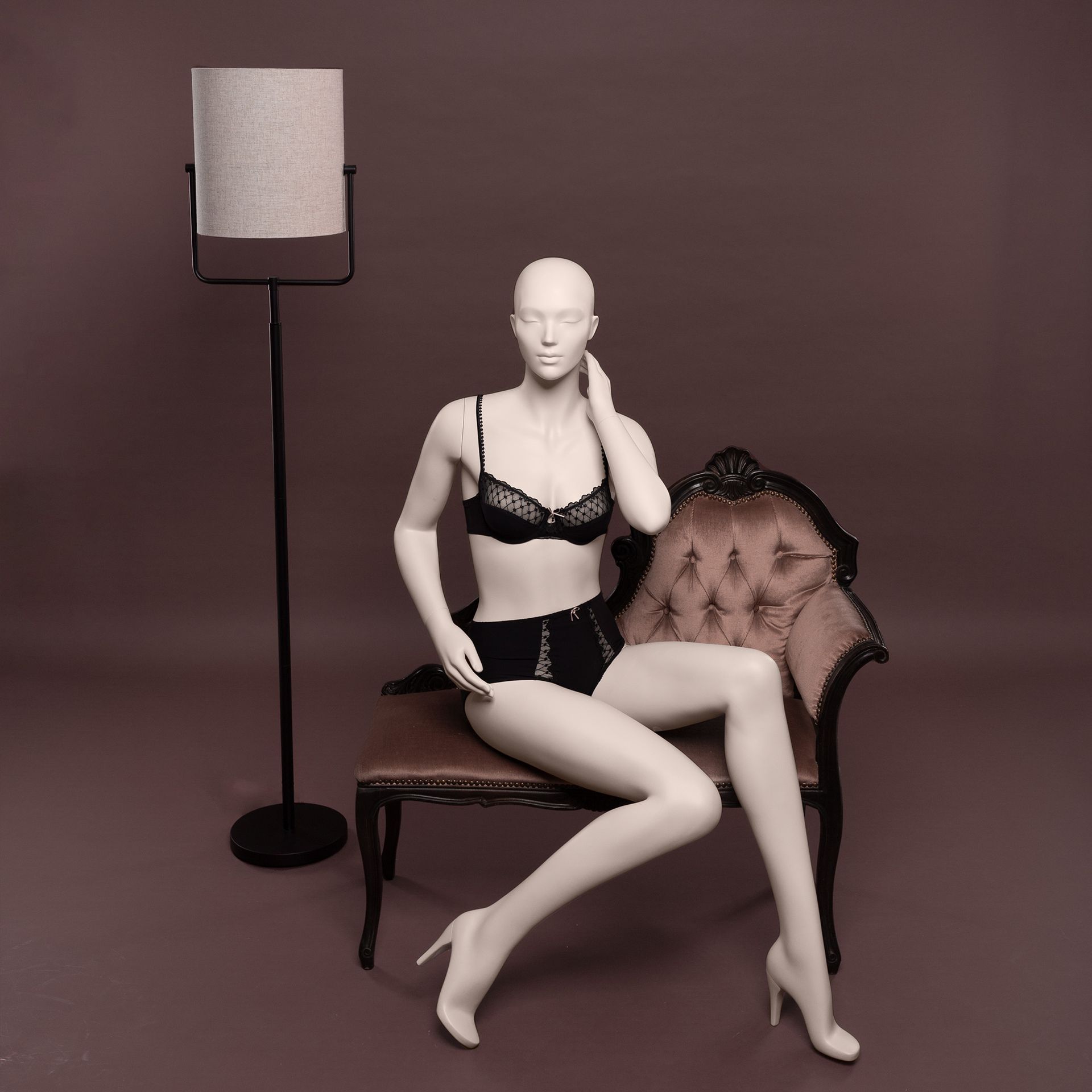 BINK - Lingerie mannequin, female, B-cup, nude skin color mat, seated pose 08B